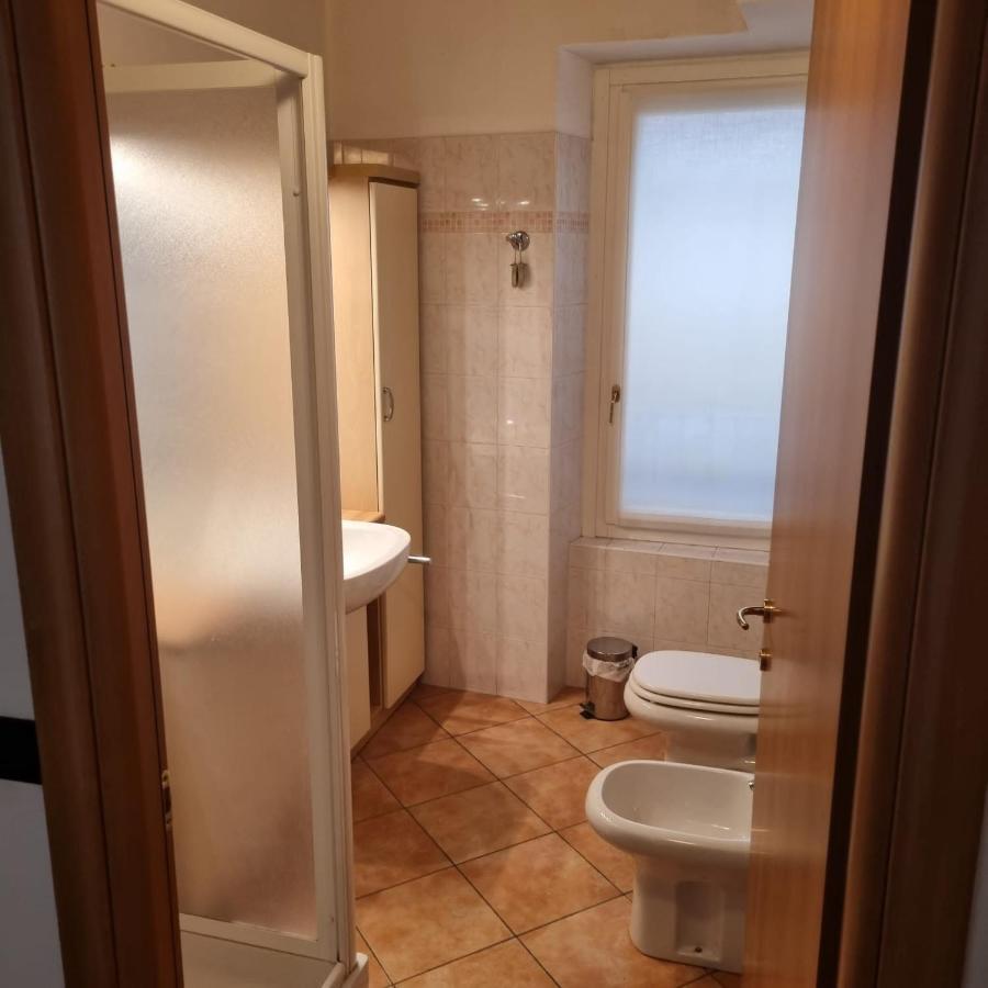 Casa Vacanze Il Tuffetto Olginate Exterior photo